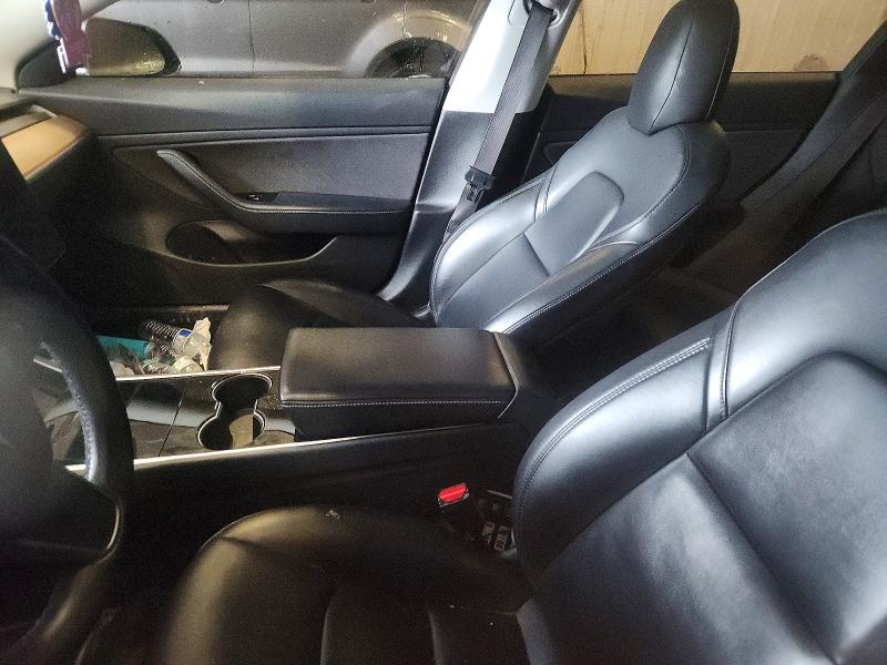 Продажа на аукционе авто 2018 Tesla Model 3, vin: 5YJ3E1EB5JF090652, номер лота: 76142865