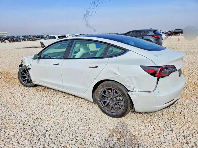 Продажа на аукционе авто 2023 Tesla Model 3, vin: 5YJ3E1EA0PF565530, номер лота: 76549755