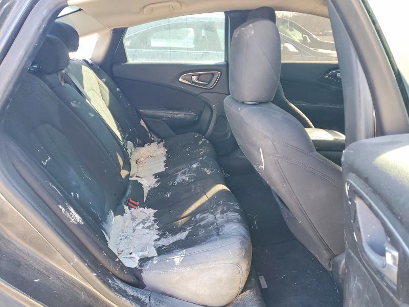 Продаж на аукціоні авто 2015 Chrysler 200, vin: 1C3CCCAB2FN561371, номер лоту: 76909905