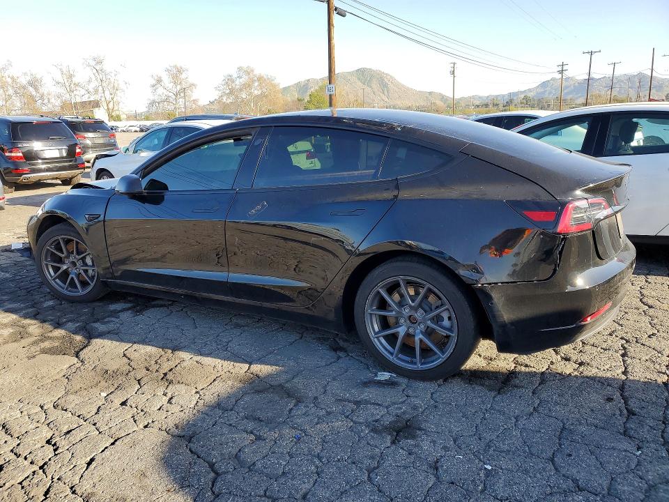 2021 Tesla Model 3 მანქანა იყიდება აუქციონზე, vin: 5YJ3E1EA3MF045396, აუქციონის ნომერი: 77264425