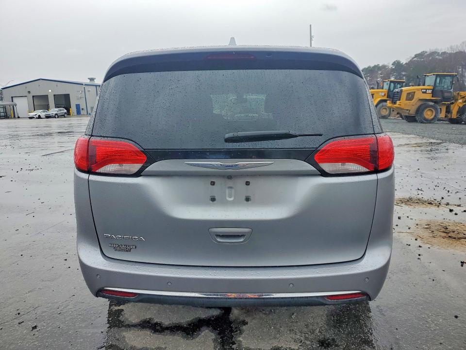 79187755 :رقم المزاد ، 2C4RC1FGXJR111493 vin ، 2018 Chrysler Pacifica مزاد بيع