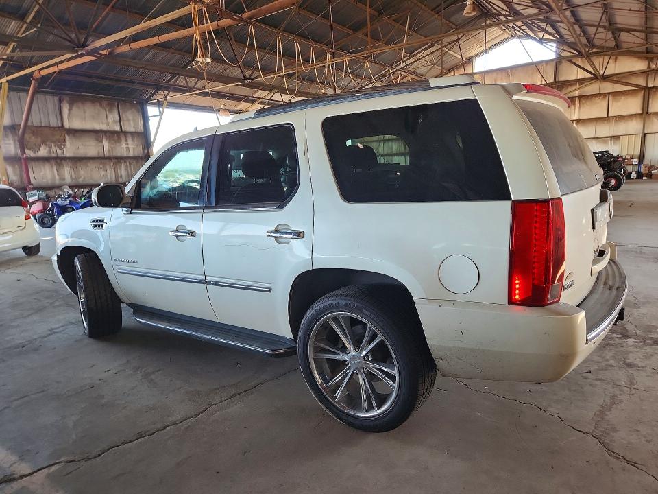 2009 Cadillac Escalade L მანქანა იყიდება აუქციონზე, vin: 1GYFK232X9R285662, აუქციონის ნომერი: 76569905