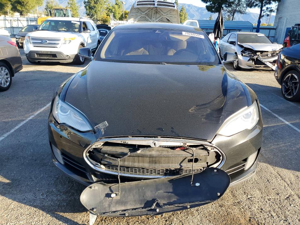 Aukcja sprzedaży 2015 Tesla Model S, vin: 5YJSA1S21FF084995, numer aukcji: 79260505
