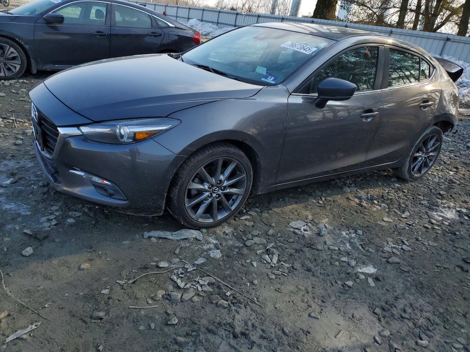 2018 Mazda 3 მანქანა იყიდება აუქციონზე, vin: 3MZBN1W30JM258290, აუქციონის ნომერი: 76673645