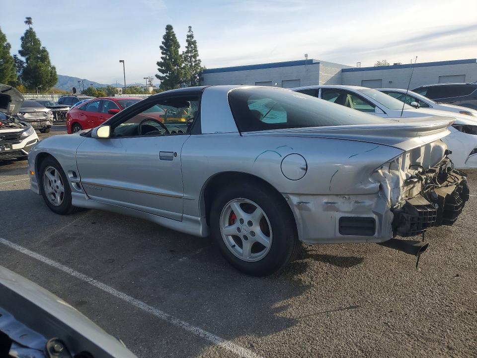 Продажа на аукционе авто 1999 Pontiac Firebird, vin: 2G2FS22K1X2231730, номер лота: 76459315