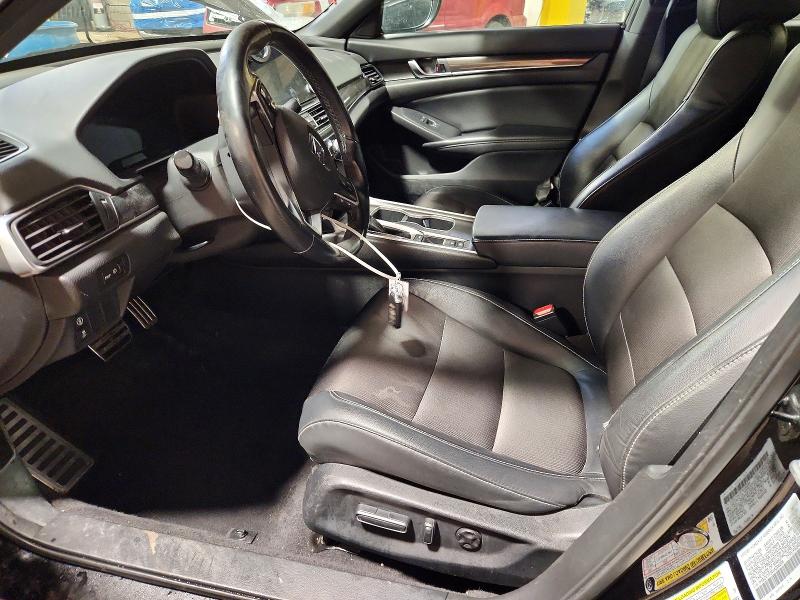 79077915 :رقم المزاد ، 1HGCV1F30JA200296 vin ، 2018 Honda Accord مزاد بيع
