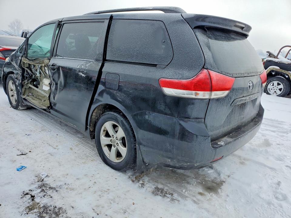 Aukcja sprzedaży 2013 Toyota Sienna, vin: 5TDKK3DC5DS357332, numer aukcji: 75632585