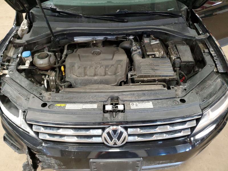 Продаж на аукціоні авто 2018 Volkswagen Tiguan, vin: 3VV0B7AX4JM157917, номер лоту: 76269125