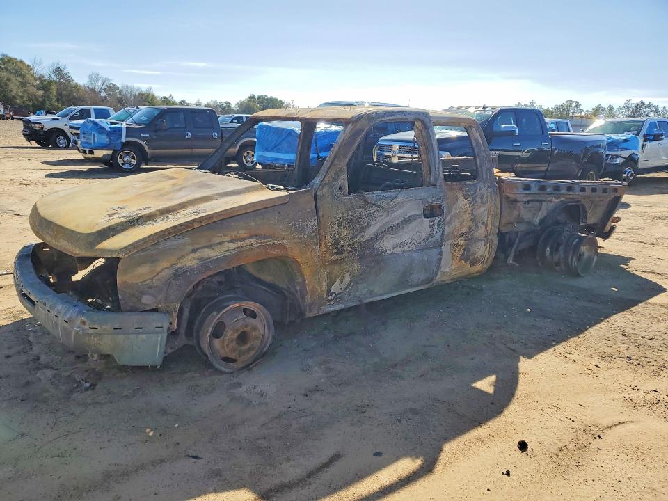 2007 Chevrolet Silverado მანქანა იყიდება აუქციონზე, vin: 1GCJK39D67E158426, აუქციონის ნომერი: 76948115