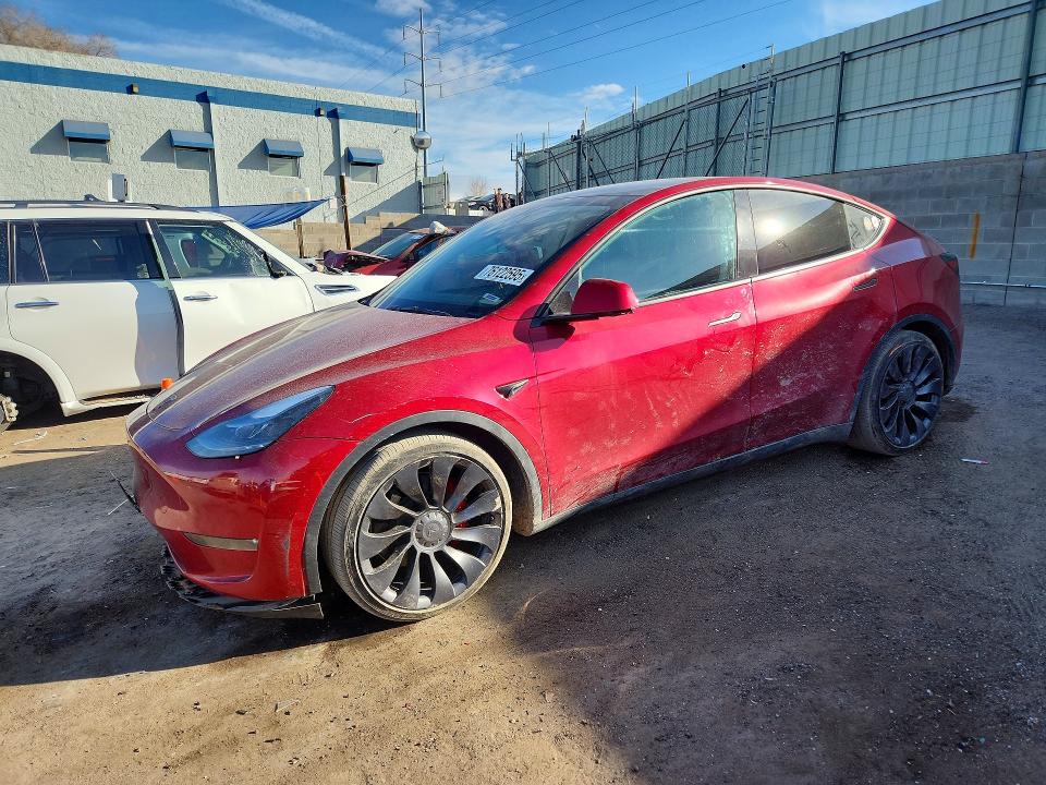 2025 Tesla Model Y მანქანა იყიდება აუქციონზე, vin: 7SAYGDEF9SA363954, აუქციონის ნომერი: 76122595