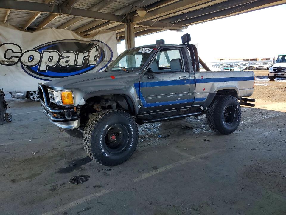 Auction sale of the 1988 Toyota Pickup, vin: JT4RN63A1J0226887, lot number: 76285805