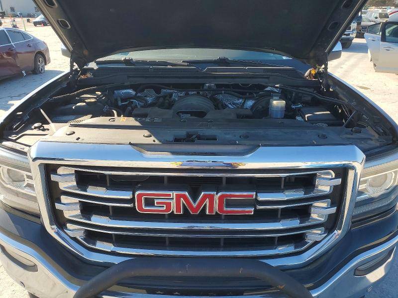 76545565 :رقم المزاد ، 3GTU2NEC6HG451419 vin ، 2017 Gmc Sierra مزاد بيع