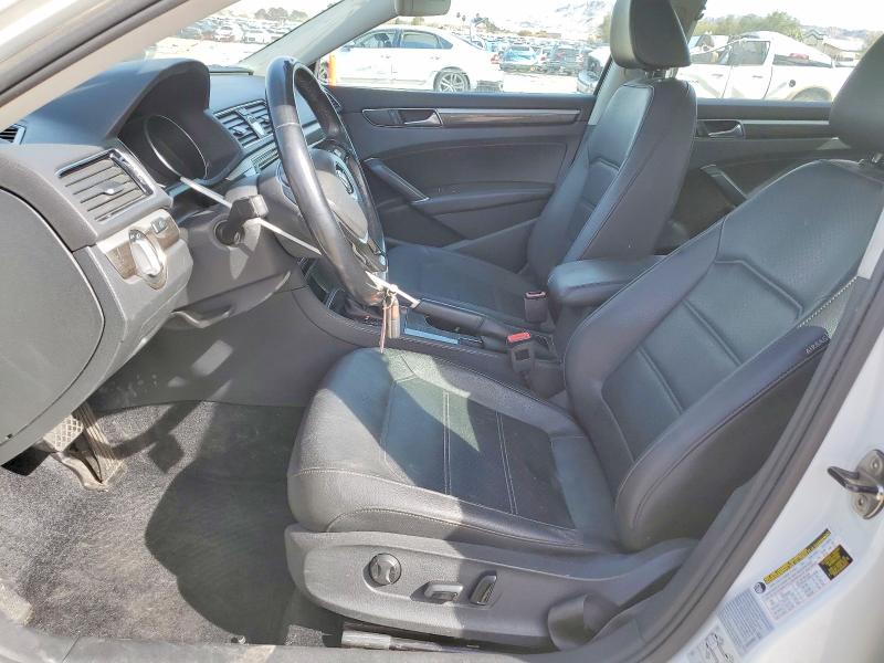 2017 Volkswagen Passat მანქანა იყიდება აუქციონზე, vin: 1VWGT7A37HC068634, აუქციონის ნომერი: 78708525