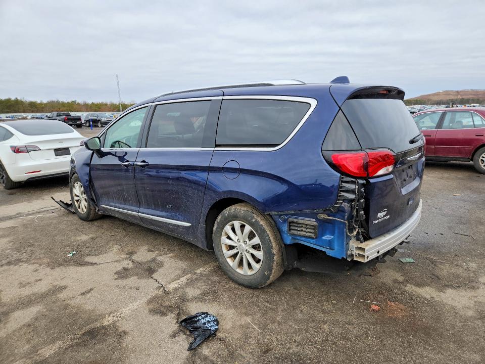 2019 Chrysler Pacifica მანქანა იყიდება აუქციონზე, vin: 2C4RC1BG7KR550559, აუქციონის ნომერი: 77390185