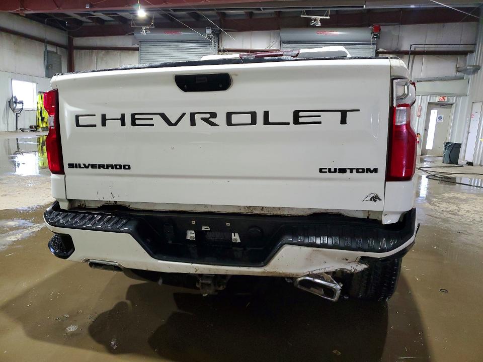 77601555 :رقم المزاد ، 3GCUYBEF1KG102859 vin ، 2019 Chevrolet Silverado مزاد بيع