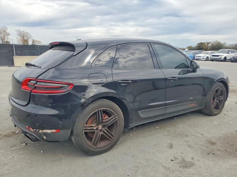 76820905 :رقم المزاد ، WP1AB2A50GLB50282 vin ، 2016 Porsche Macan S مزاد بيع