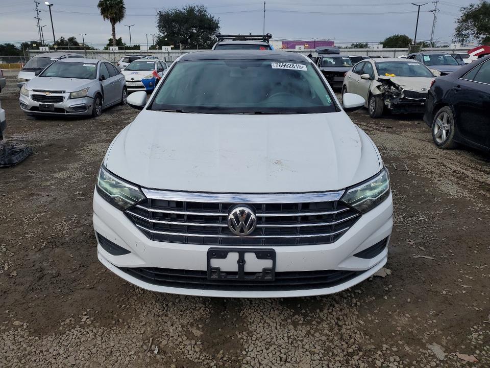 Продажа на аукционе авто 2019 Volkswagen Jetta, vin: 3VWC57BU8KM271523, номер лота: 76962815