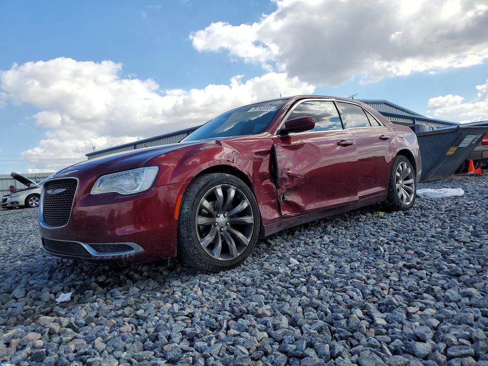 76752055 :رقم المزاد ، 2C3CCAAG2JH308875 vin ، 2018 Chrysler 300 مزاد بيع