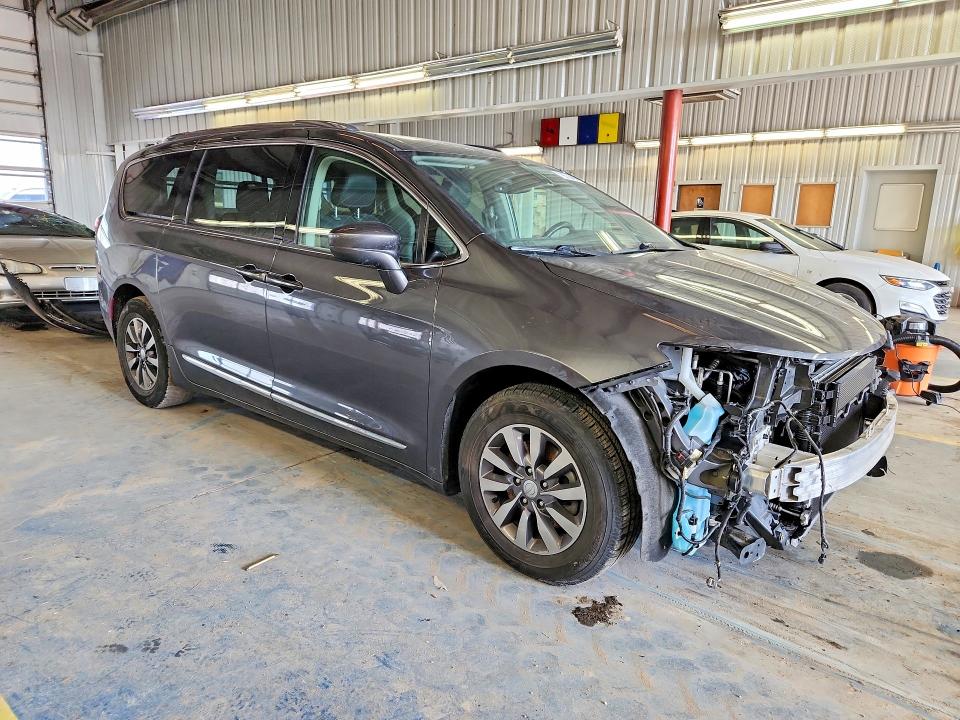 78574465 :رقم المزاد ، 2C4RC1EG4KR629652 vin ، 2019 Chrysler Pacifica مزاد بيع