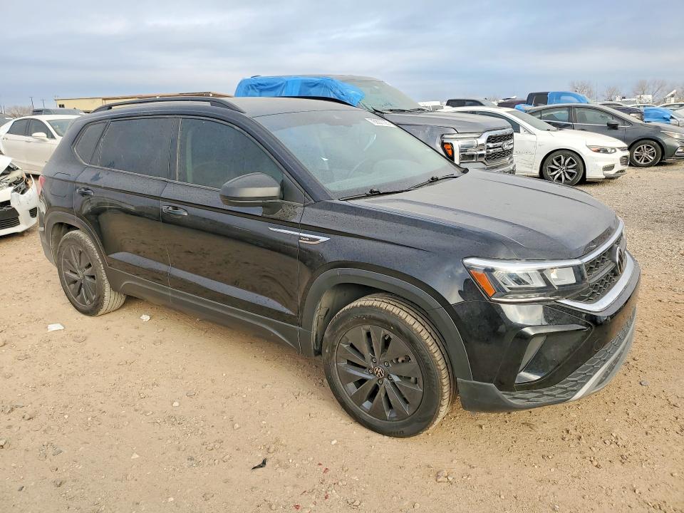 76837725 :رقم المزاد ، 3VVDX7B23NM056041 vin ، 2022 Volkswagen Taos مزاد بيع