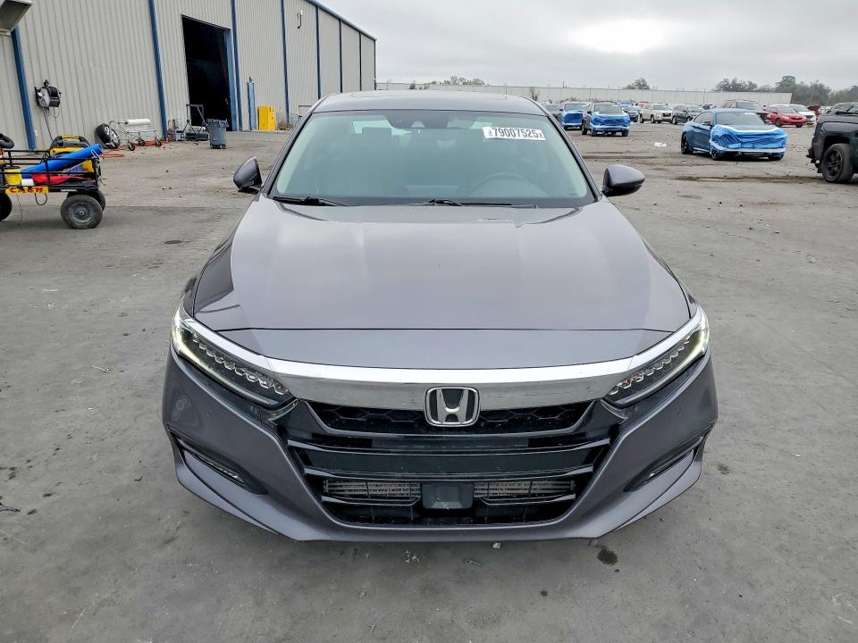 Aukcja sprzedaży 2018 Honda Accord, vin: 1HGCV2F94JA043611, numer aukcji: 79007525