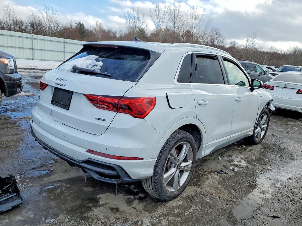 Aukcja sprzedaży 2024 Audi Q3, vin: WA1DECF38R1108129, numer aukcji: 75658035