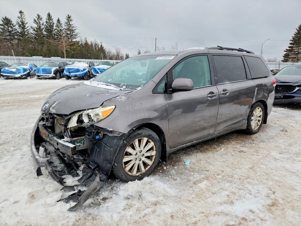 Продаж на аукціоні авто 2011 Toyota Sienna, vin: 5TDJK3DC9BS021837, номер лоту: 72139085