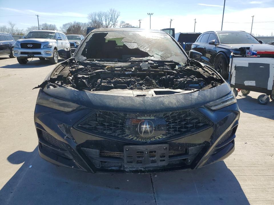 75598095 :رقم المزاد ، 19UUB6F5XMA011431 vin ، 2021 Acura Tlx مزاد بيع