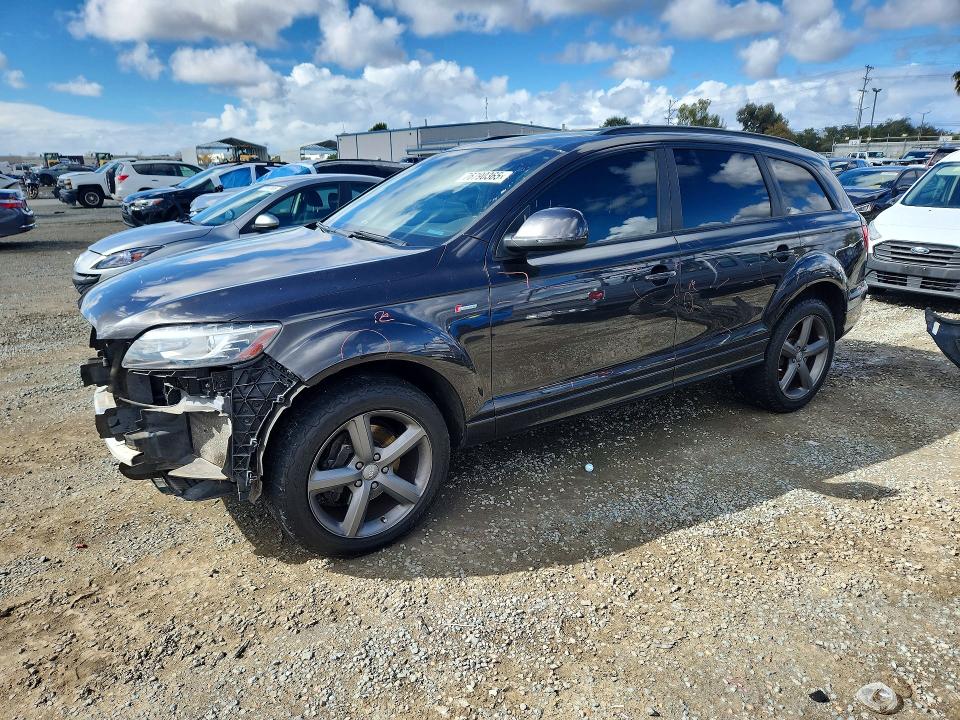 Продажа на аукционе авто 2015 Audi Q7, vin: WA1DGAFE9FD010348, номер лота: 52387786
