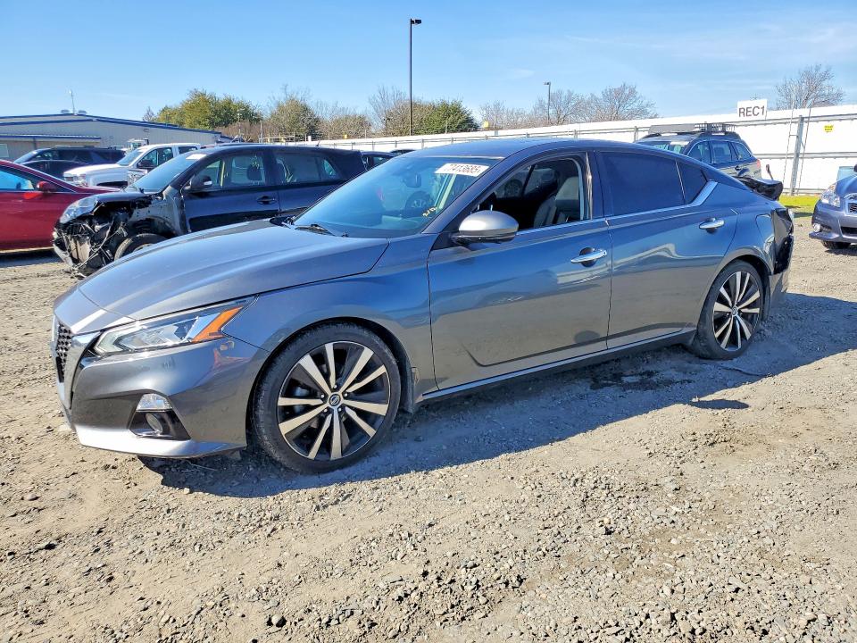 Продажа на аукционе авто 2020 Nissan Altima, vin: 1N4BL4FV5L136000, номер лота: 77413685