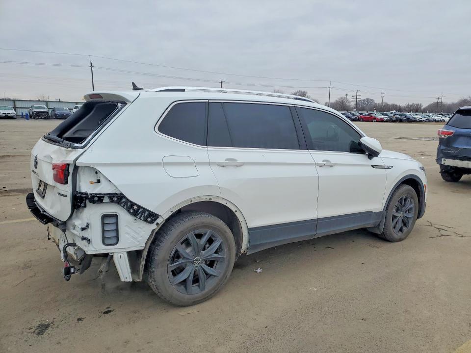 Продажа на аукционе авто 2024 Volkswagen Tiguan, vin: 3VVMB7AXXRM156817, номер лота: 76834415