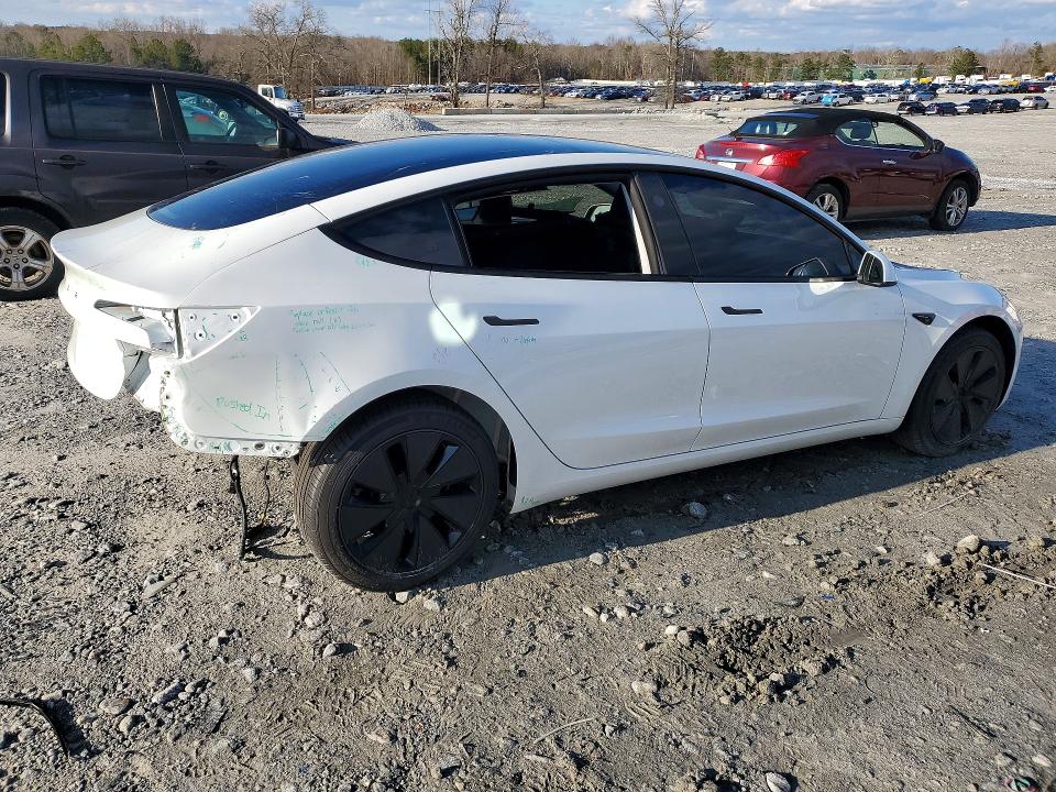 Продажа на аукционе авто 2025 Tesla Model 3, vin: 5YJ3E1EAXSF018872, номер лота: 77602185