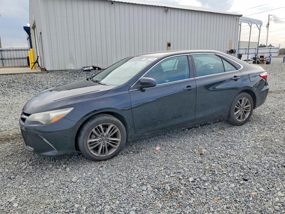 2015 Toyota Camry მანქანა იყიდება აუქციონზე, vin: 4T1BF1FK8FU968589, აუქციონის ნომერი: 76697115