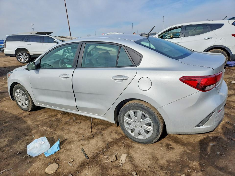 77526345 :رقم المزاد ، 3KPA24AD5ME386578 vin ، 2021 Kia Rio مزاد بيع
