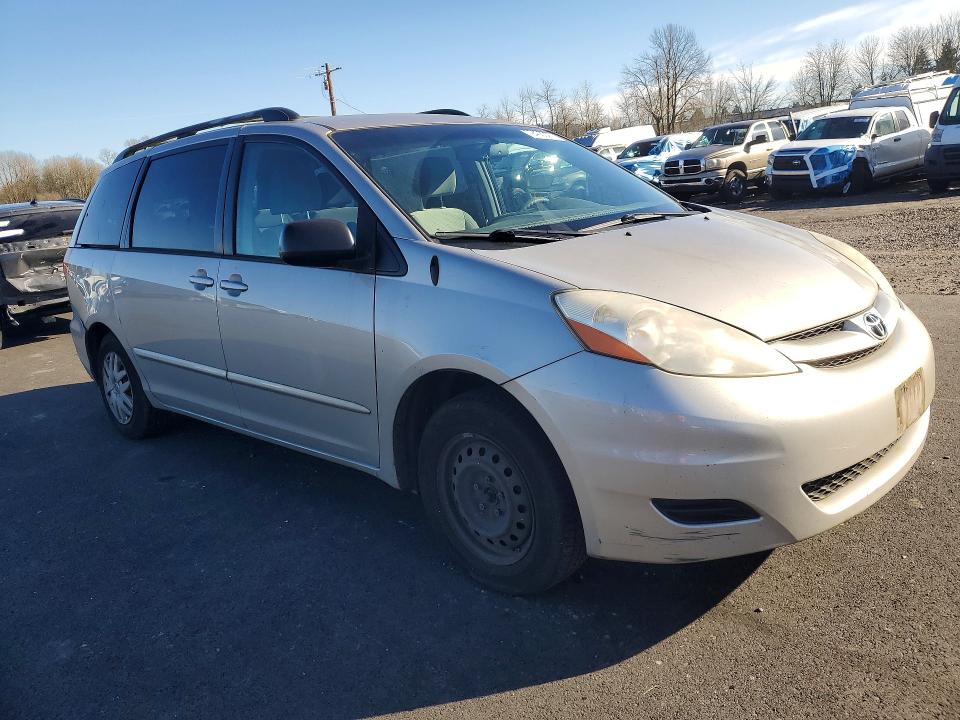 2009 Toyt Sienna Ce/le მანქანა იყიდება აუქციონზე, vin: 5TDZK23C89S233413, აუქციონის ნომერი: 79406325