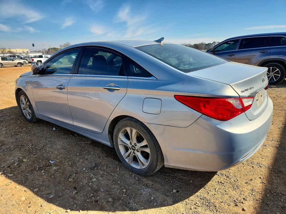 2011 Hyundai Sonata მანქანა იყიდება აუქციონზე, vin: 5NPEC4AC1BH251659, აუქციონის ნომერი: 77237975
