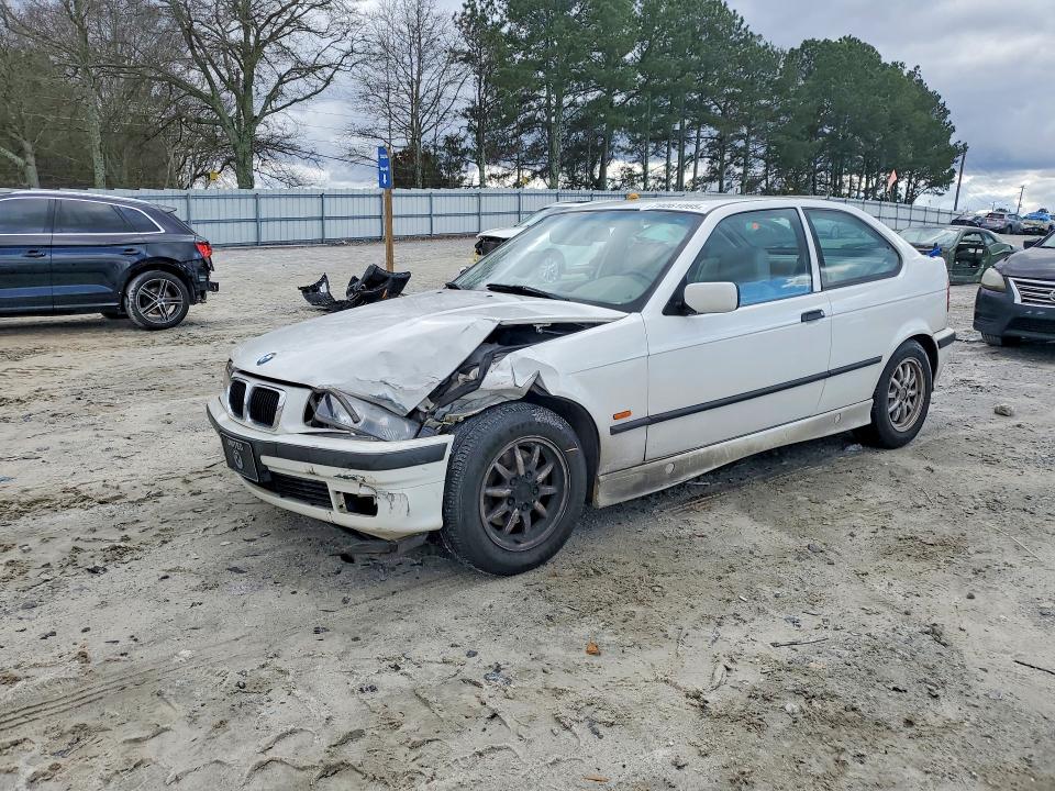 79061065 :رقم المزاد ، WBACG8321VAU39243 vin ، 1997 Bmw 318 مزاد بيع