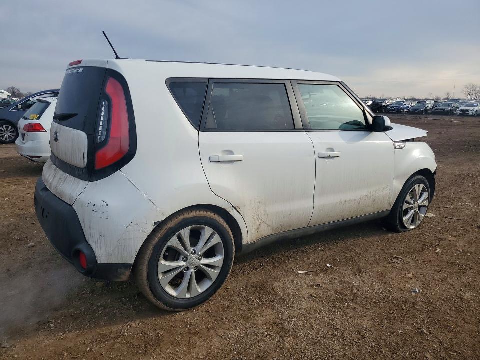 77598205 :رقم المزاد ، KNDJP3A56F7116380 vin ، 2015 Kia Soul مزاد بيع