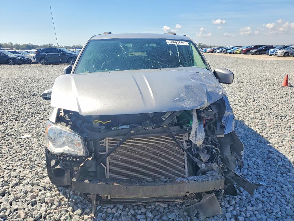 Продажа на аукционе авто 2015 Chrysler Town & Country, vin: 2C4RC1BG2FR662885, номер лота: 78407895