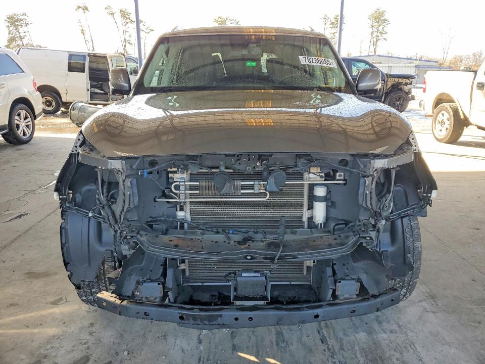 78236685 :رقم المزاد ، JN8AZ2NC8H9431559 vin ، 2017 Infiniti Qx80 مزاد بيع