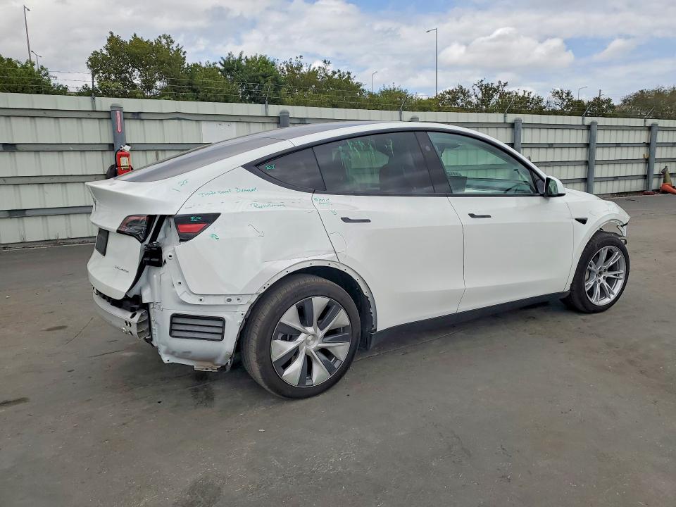 Aukcja sprzedaży 2024 Tesla Model Y, vin: 7SAYGAEEXRF030410, numer aukcji: 77121805
