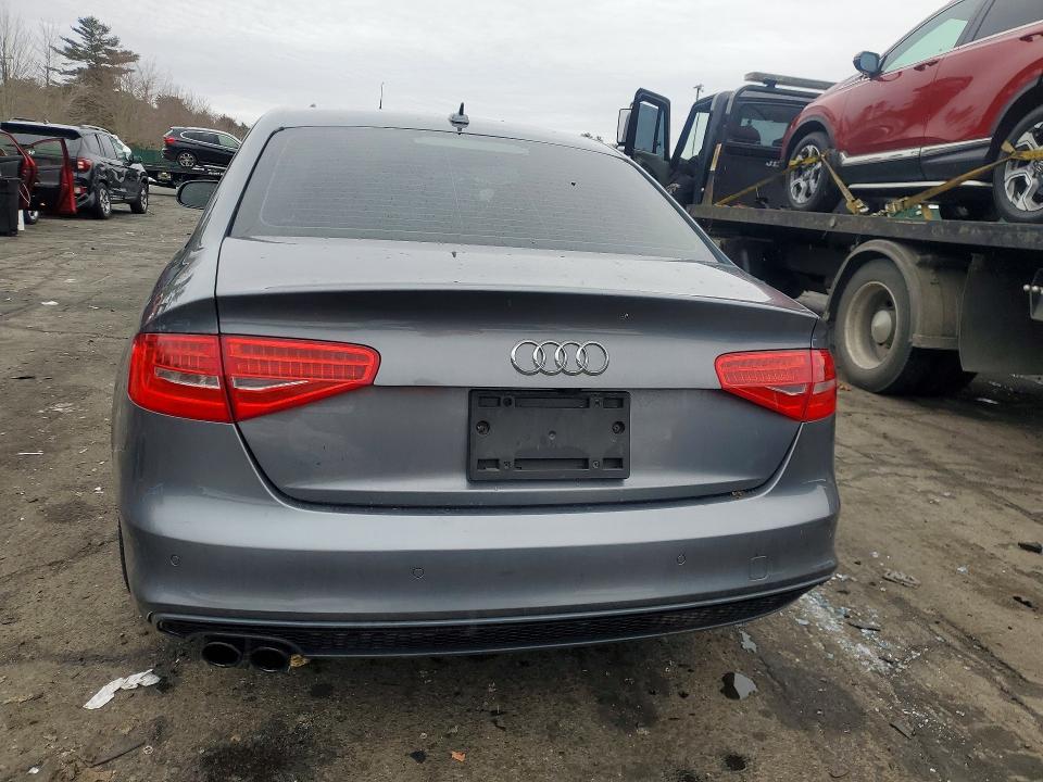 Продажа на аукционе авто 2014 Audi A4, vin: WAUFFAFL2EN033217, номер лота: 77319235