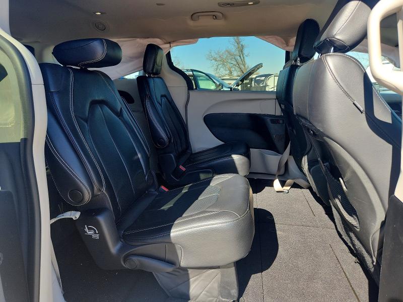 77907595 :رقم المزاد ، 2C4RC1BG3NR170252 vin ، 2022 Chrysler Pacifica مزاد بيع