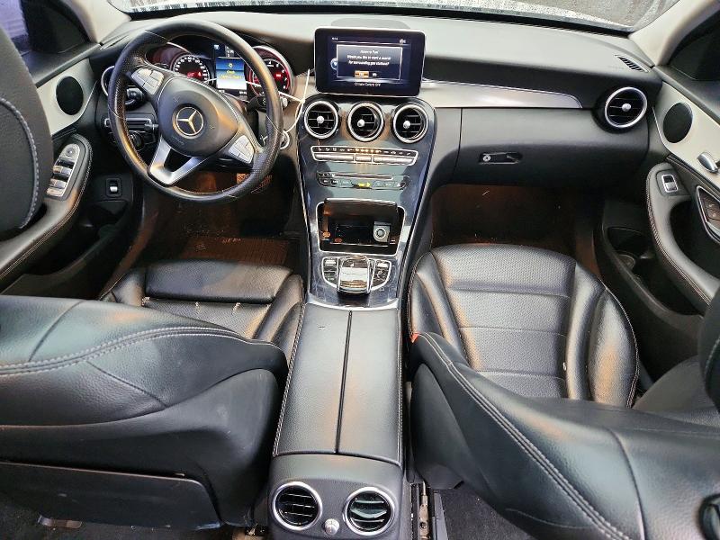 76061605 :رقم المزاد ، 55SWF4JB4GU098489 vin ، 2016 Mercedes-benz C مزاد بيع