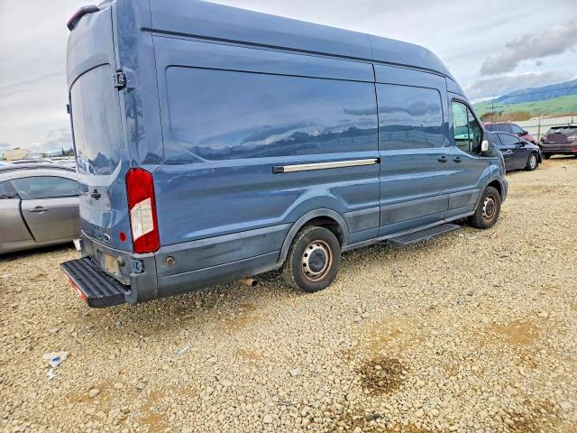 76974625 :رقم المزاد ، 1FTBR3X89LKB28192 vin ، 2020 Ford Transit مزاد بيع