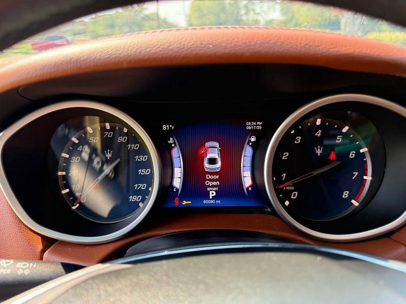 Продажа на аукционе авто 2014 Maserati Ghibli, vin: ZAM57RTA0E1087454, номер лота: 79322165