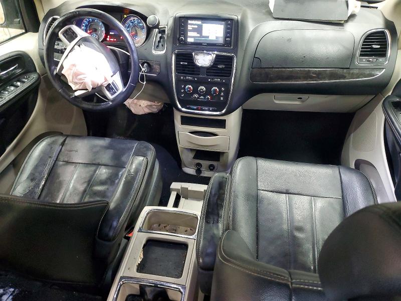 78441765 :رقم المزاد ، 2C4RC1AG0FR676737 vin ، 2015 Chrysler Town & Country مزاد بيع