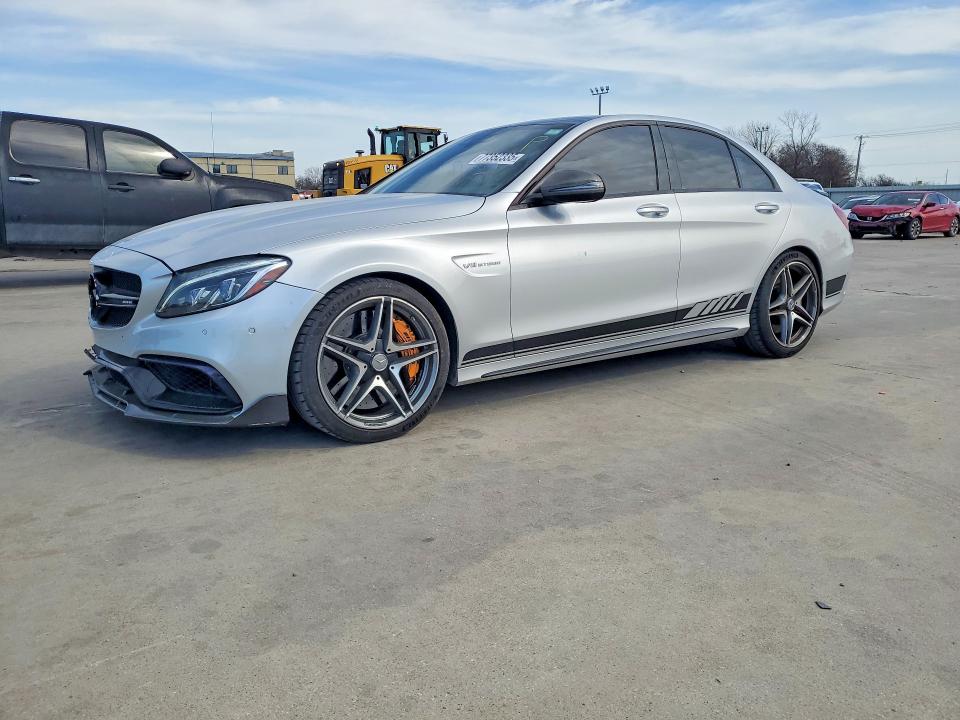77352335 :رقم المزاد ، 55SWF8HB0FU077036 vin ، 2015 Mercedes-benz C مزاد بيع