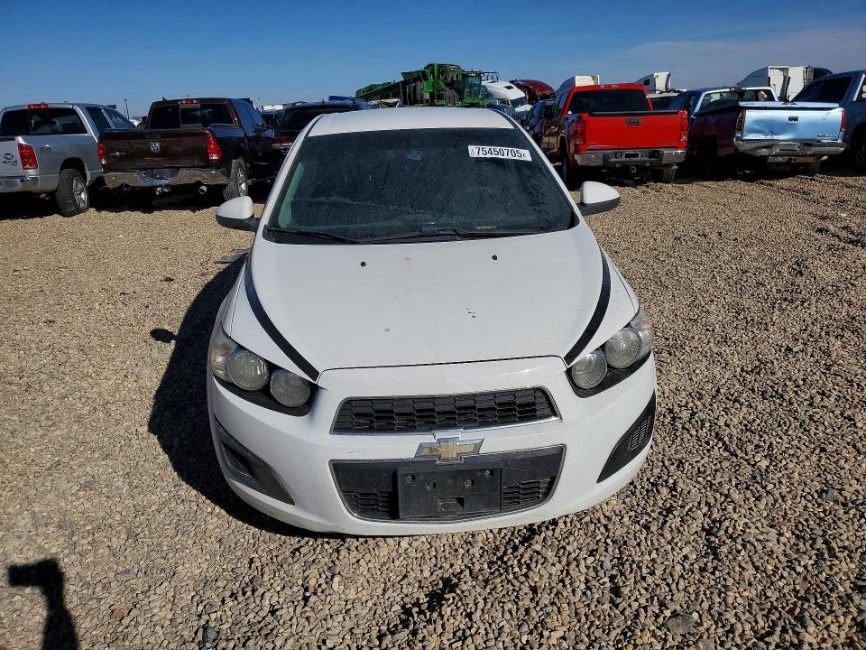 Продаж на аукціоні авто 2015 Chevrolet Sonic, vin: 1G1JC6SB1F4215913, номер лоту: 75450705