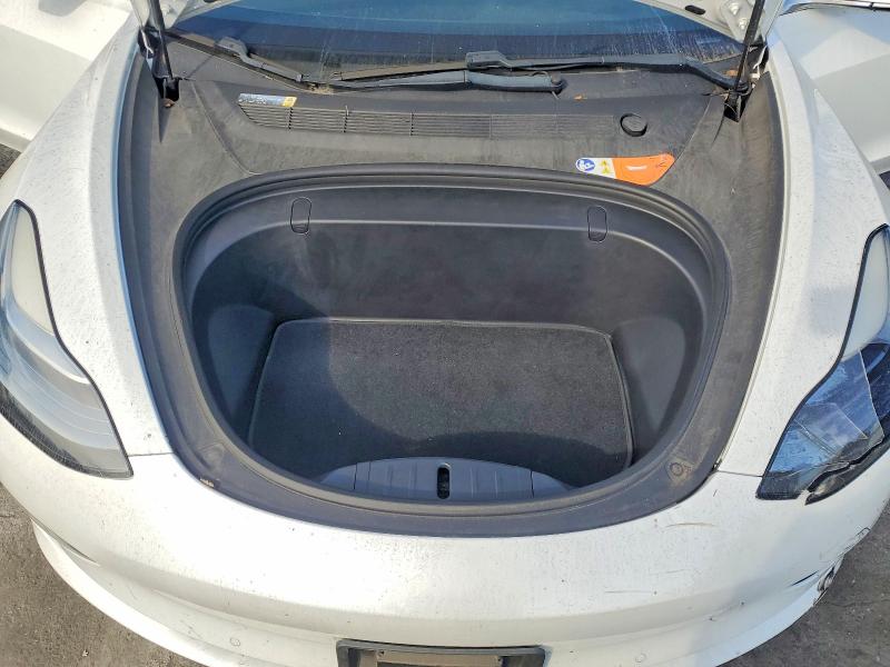 76407305 :رقم المزاد ، 5YJ3E1EA5JF023329 vin ، 2018 Tesla Model 3 مزاد بيع